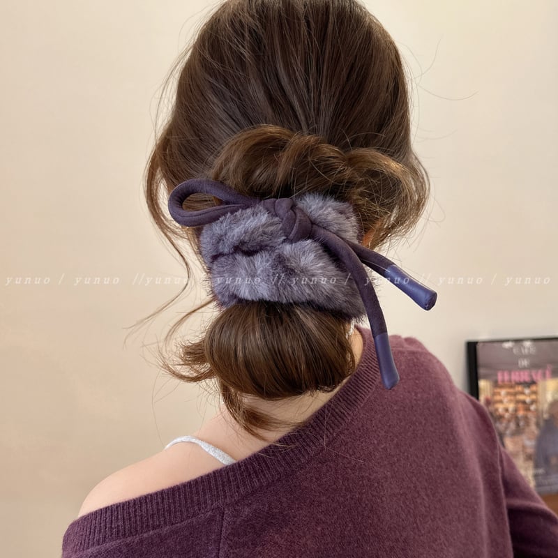 Gumica za rep – Ze system, ručna izrada, mješavina materijala, proljeće 2025, korejski stil