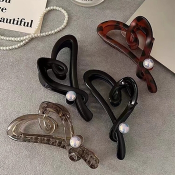 Akrilna klipsa za kosu s šupljim srcem, grip tip, završni premaz pečenim lakom