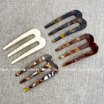 Щипка за коса с три зъба, U-образна форма, материал: оцетна киселина, обработка: изпичане на боя