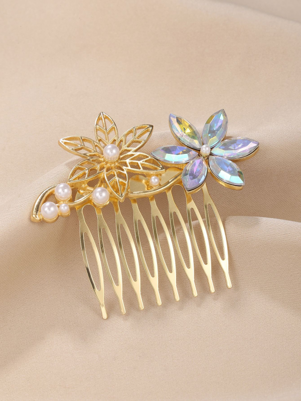 Matu ķemme kronas formā – saka, elektroplatinga apdare, sieviešu modes, ziemas 2025