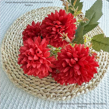 Penghan dirbtinis 6 galvų krizantemų puokštė su vienu kotu, mažas puokštė; medžiagos: plastikas, šilko gėlės, poliesterio audinys; vestuvėms, namų dekorui, nuotraukų rekvizitams