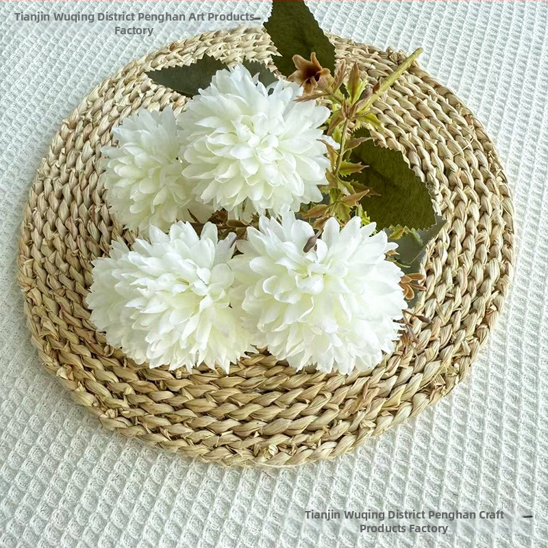 Penghan dirbtinis 6 galvų krizantemų puokštė su vienu kotu, mažas puokštė; medžiagos: plastikas, šilko gėlės, poliesterio audinys; vestuvėms, namų dekorui, nuotraukų rekvizitams