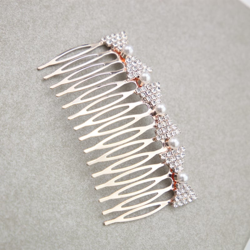 Matu ķemme A058 ar pērļu loku un dimantiem — sakausējuma pamats, loka stils, dimantu apstrāde, dimantu kristāli