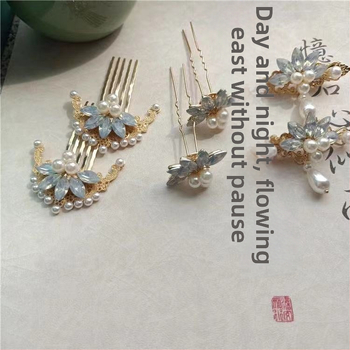 Clip de păr Hanfu inspirat cu flori și perle, în formă U, aliaj, făcut manual, cristal