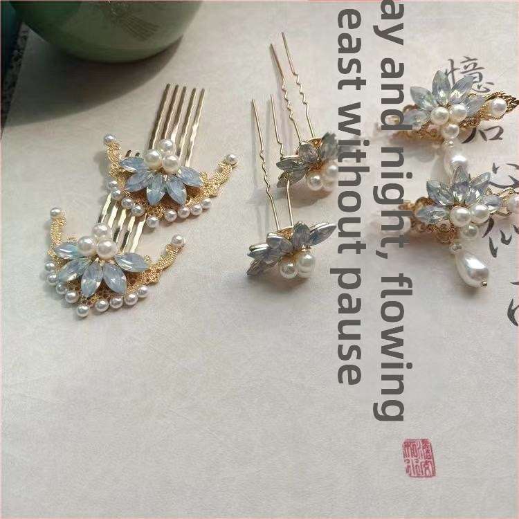 Clip de păr Hanfu inspirat cu flori și perle, în formă U, aliaj, făcut manual, cristal