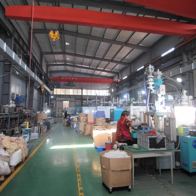 Matu ķemme ar gaisa spilventiņu un electroplated boar-bristle matu sariem, ABS materiāls, ovāla forma, 83 g