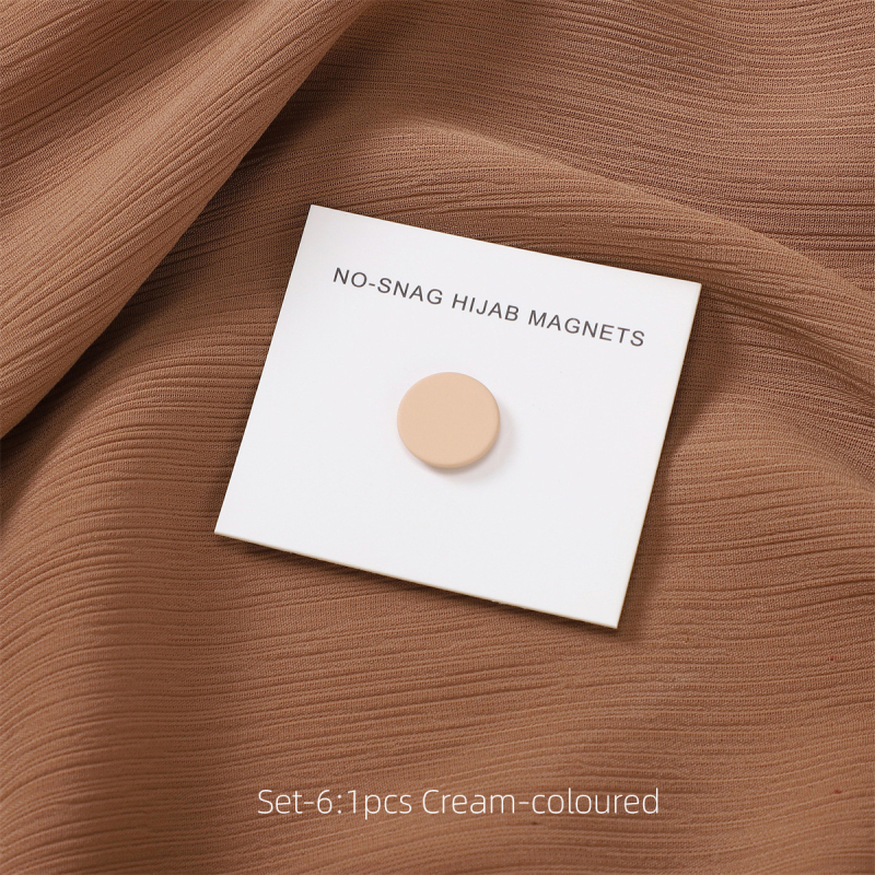 Šalles spraudnis ar magnētisko sprādzi – apaļa, plakana forma, sakausējums, rokdarbs, universāls, ģeometrisks stils, 2024. vasara (Sakausējums; Rokdarbs; Universāls; Ģeometrisks stils; 2024. vasara)