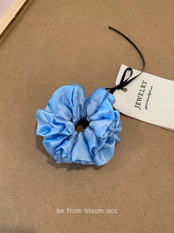 Elastic pentru păr cu minge de flori – satin plisat, stil coreean, elastic, plastic