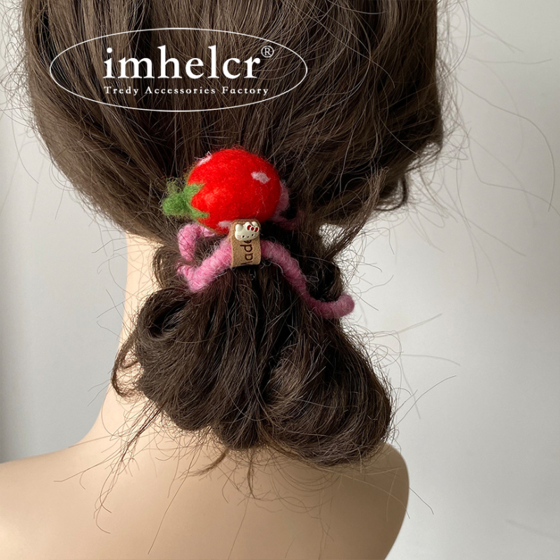 Filcinis plaukų žiedas uodegėlei – mielas, elastingas, rankų darbo (ruduo 2024)