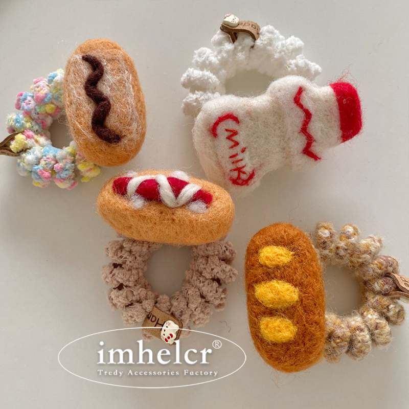 Filcinis plaukų žiedas uodegėlei – mielas, elastingas, rankų darbo (ruduo 2024)