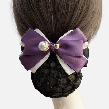 Дамски сатенен аксесоар за коса с панделка и перлени акценти – за хотелски персонал, по заявка