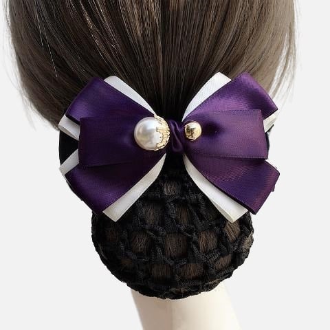 Дамски сатенен аксесоар за коса с панделка и перлени акценти – за хотелски персонал, по заявка