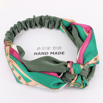 Bandă pentru păr în stil coreean, nod chinezesc, material textil, funda satinată — model B392