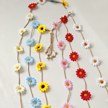 Boho traka za kosu s margaretkama i suncokretima, ručno izrađena, miješani materijali, platneni omotač na koncu, individualno pakirana, Zima 2023