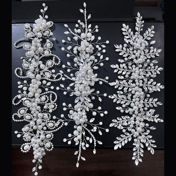 Νυφική διακόσμηση μαλλιών με φύλλα από κρύσταλλα, χειροποίητο στριφτό μετάξι και διακόσμηση πεταλούδας από κράμα | Κορδέλα για τα μαλλιά, Σχήμα φύλλου, Άνοιξη 2025