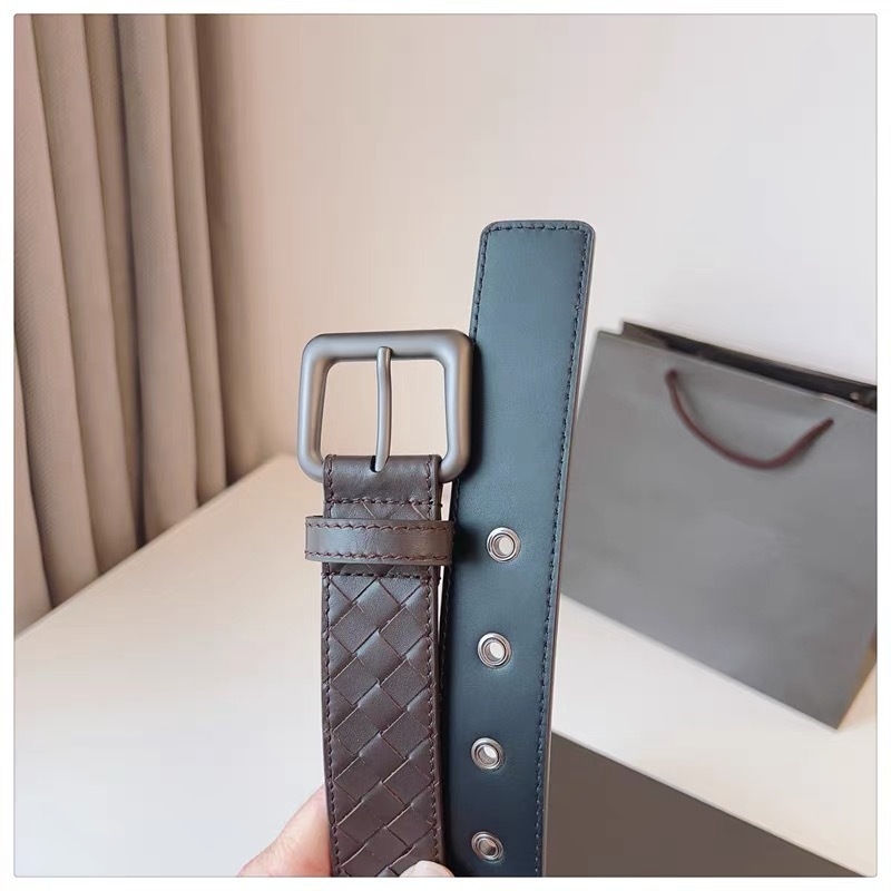 Muški kožni kaiš od bivlje kože s metalnom kopčom i kopčom s iglom