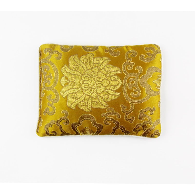 Liekninimo diržas su infraraudonąja fizioterapija ir karštu kompresu, maitinamas nuolatinės srovės (AC) šaltiniu, temperatūra 30–70°C