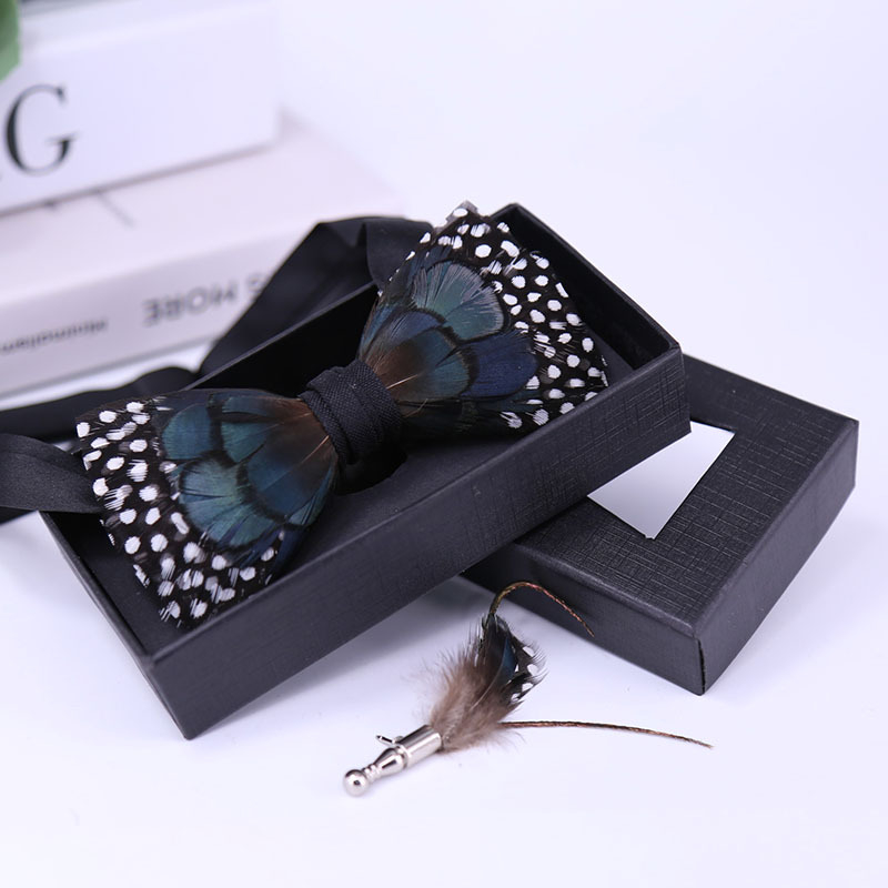 Spārnu kaklasaite, krāsu sakārtojuma raksts, poliestera diegi, rokdarbs, universāls, vakara apģērbs