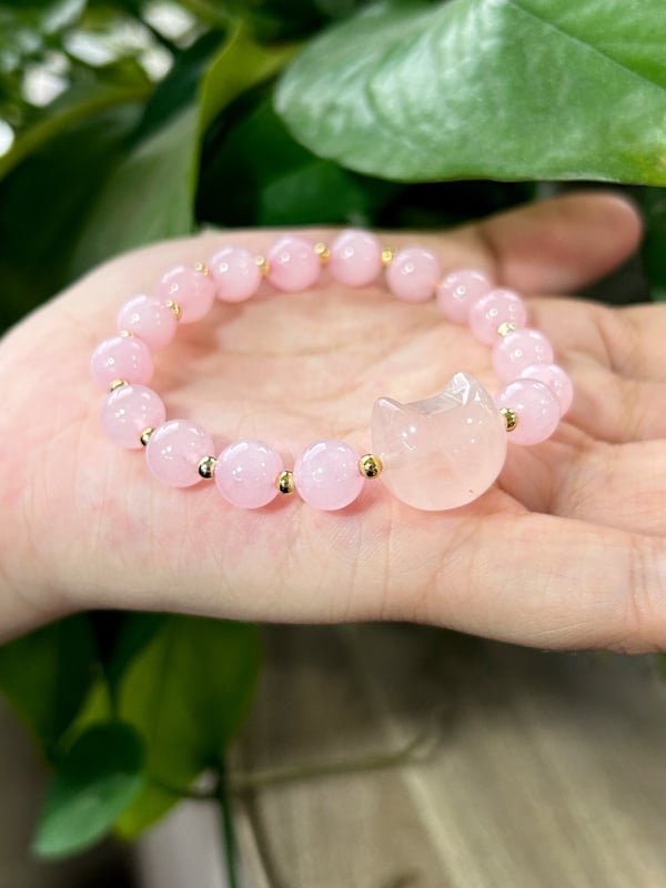 Brățară din piatră naturală cu cristal, origine Funing, Yunnan; personalizabilă