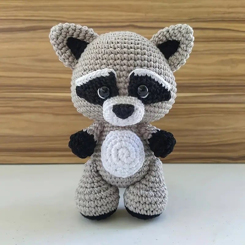 DIY rinkinys mezgimui lėlytei — vilnos siūlai, pusvorstoniniai siūlai, stranded siūlai, mezgimui ir kabinamiems papuošalams