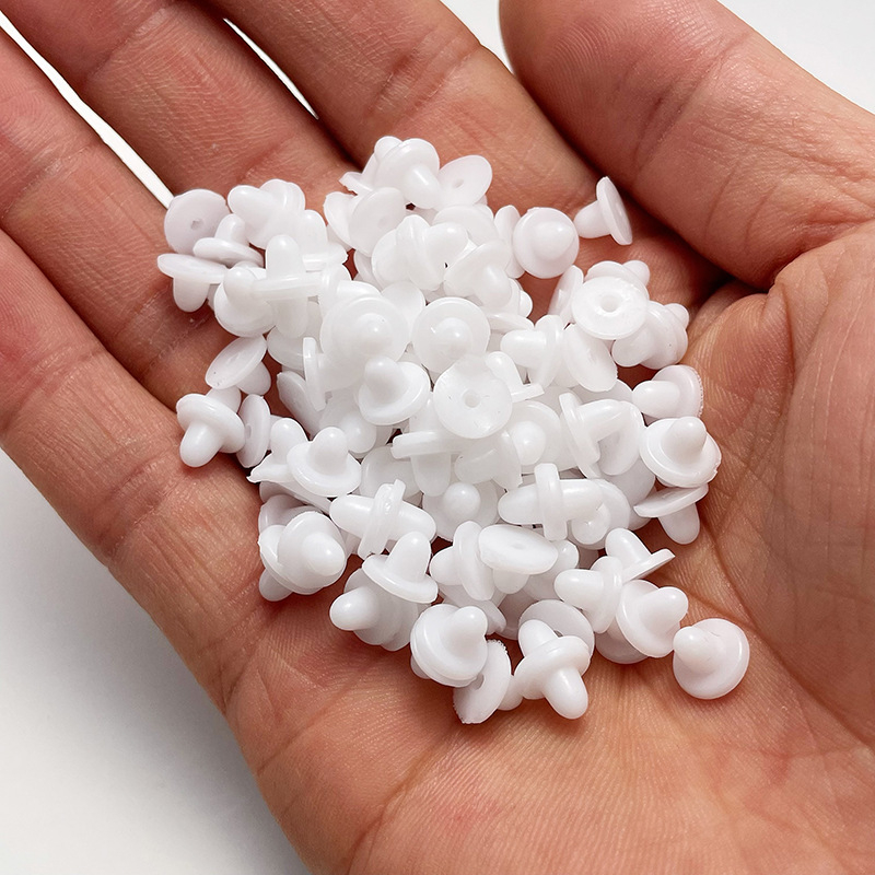 Nagy háromszögű fülcsipesz alátét, fájdalomcsillapító párna, műanyag, ékszerkiegészítők, 2021 tél