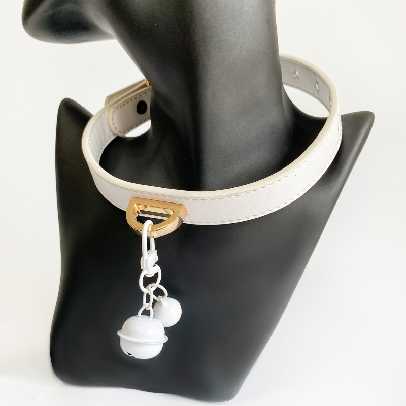 Ovratnik od legure s retro stilom, bočna lanac i metalni privjesak — Model PJ0540 — Unisex