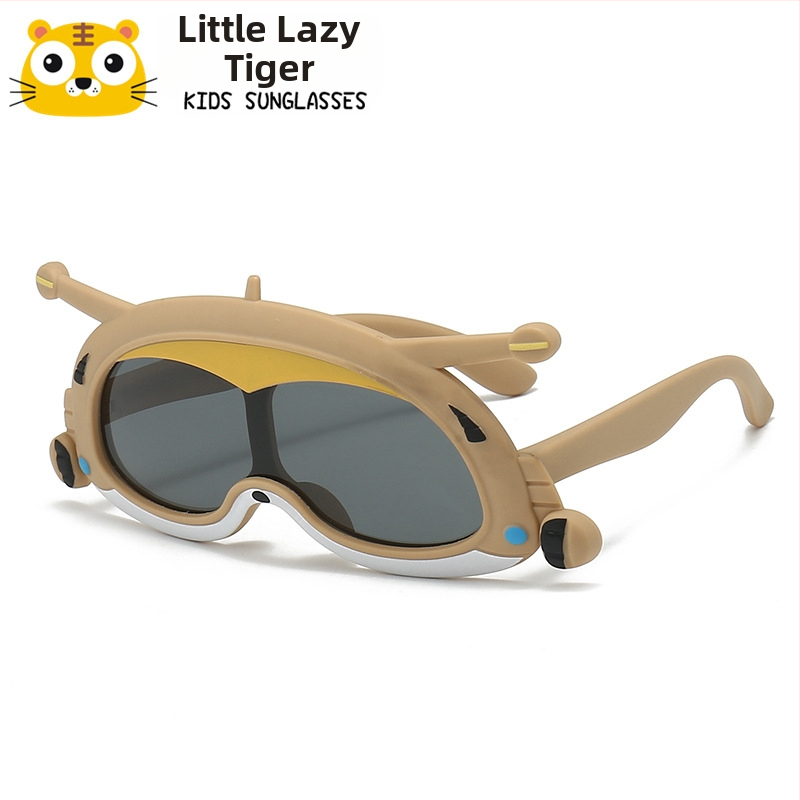Gyerekek polárizált napszemüvege – UV400, TAC lencsék, teljes keret, speciálisan formájú tükrös lencsék