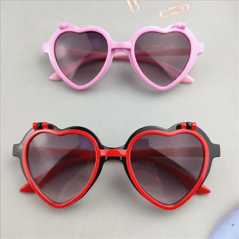 Dječje sunčane naočale s kartičnim srcem i preklopnom dekoracijom, okrugli okvir, UV380 zaštita, leće AC, okvir PC, Kategorija 2