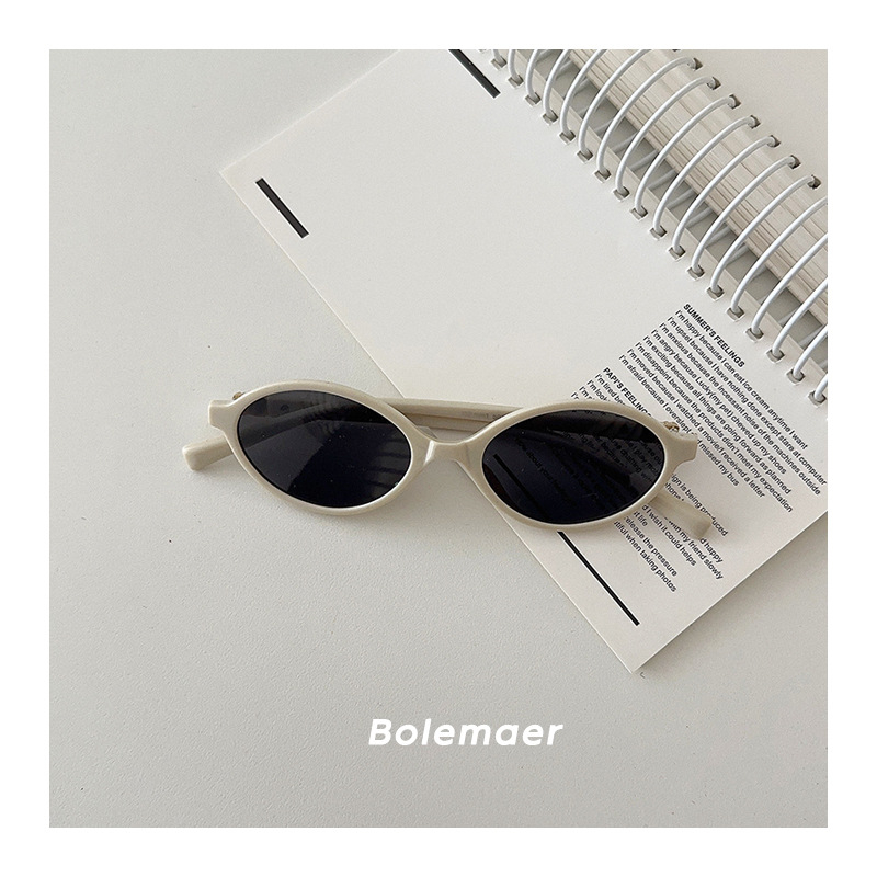 Dječje sunčane naočale, korejski retro stil, ovalni mali okvir, plastični okvir, nepolarizirane, ogledalno zaštita klase 2
