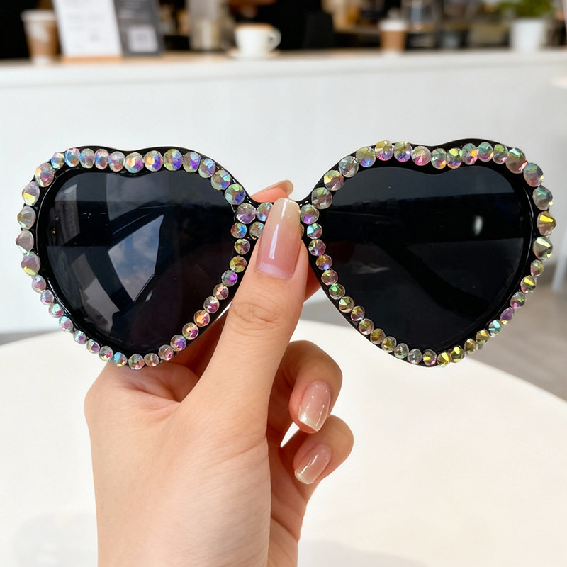 Forest Fox saulesbrilles ar sirds gaismas efektu, pilns rāmis, universālas, PC materiāls, 2025 Ziemas sezona