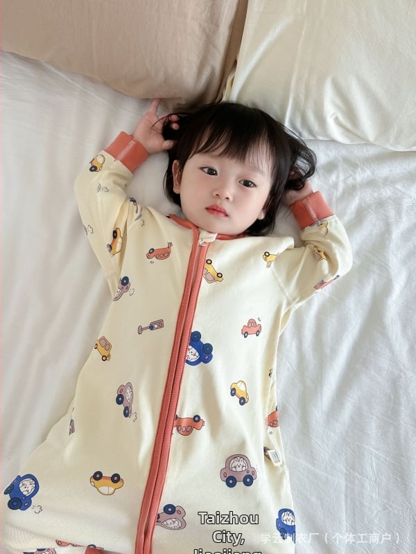 Бебешка едноетажна пижама в корейски стил, 95% памук, дебел brushed плат, дизайни с животни, карикатури, букви и цветя, за деца 1–3 години