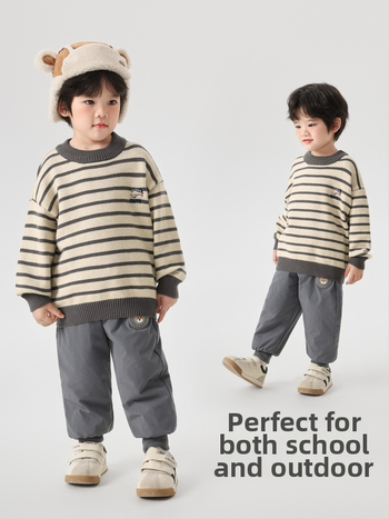 Zēnu adīts džemperis ar apaļu kaklu, garām piedurknēm, karikatūras raksts, viskozes maisījums, ziemai