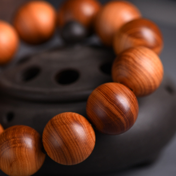 Thuja puidust Buddha helmestega käevõru, etnilise stiiliga, käsitöö ja poleerimisega, kevad 2024 väljaanne, sobib ärikingituseks