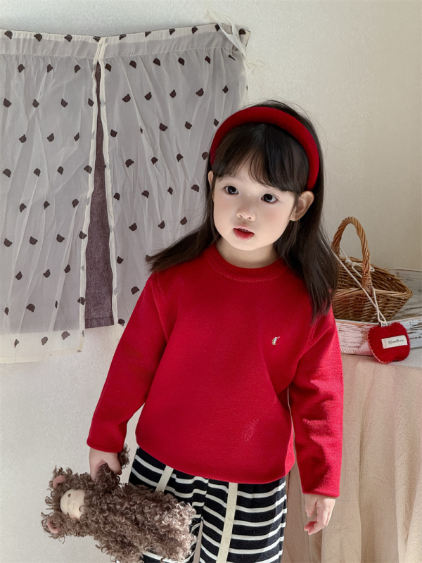 Bērnu džemperis ar izšūtu kara zirga motīvu, universāls, adīts, mīksts materiāls, rudens-zima