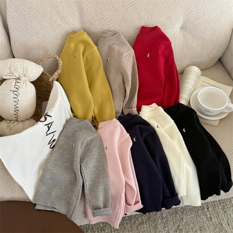 Bērnu džemperis ar izšūtu kara zirga motīvu, universāls, adīts, mīksts materiāls, rudens-zima