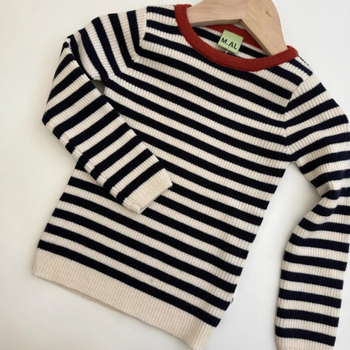 Unisex adīts virsjakas no merino vilnas, 100% vilna, enzīmu mīkstināšana maiguma dēļ, piemērots 1–3 gadiem, ziemas, pavasara un rudens sezonām, vienkrāsains raksts