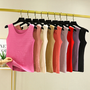 Siltuma veste sievietēm ar vidukļa un vēdera aizsardzību, divpusējs velūrs, bezšuvju griezums, slaids siluets, apaļš kakla izgriezums