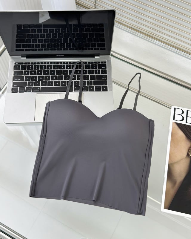 Beiyuer Camisole – Nīlona audums, 70–80% nālona saturs, bezšuvju dizains, V formas izgriezums, 181–200 g/m2