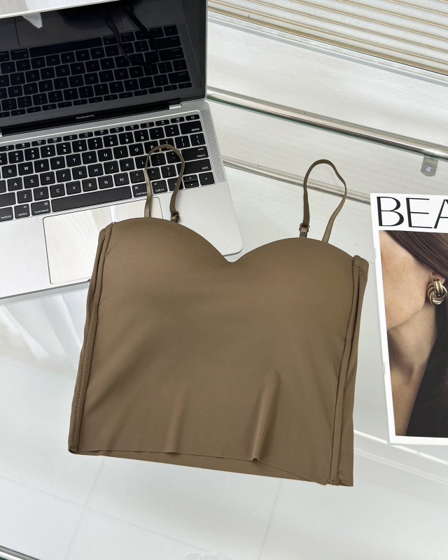 Beiyuer Camisole – Nīlona audums, 70–80% nālona saturs, bezšuvju dizains, V formas izgriezums, 181–200 g/m2
