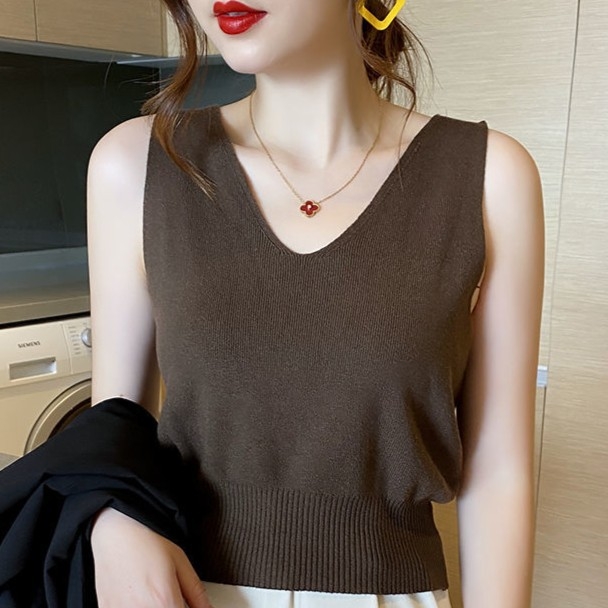 Sieviešu bez piedurknēm tops ar V izgriezumu, no ledus zīda auduma, viskoze 70–80%, augsta elastība, īss garums, taisns griezums