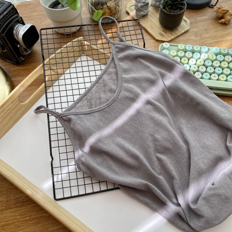 Sieviešu cami top ar siksniņām, Slim fit, kokvilna ar elastānu, vienkrāsains raksts, vasara 2024