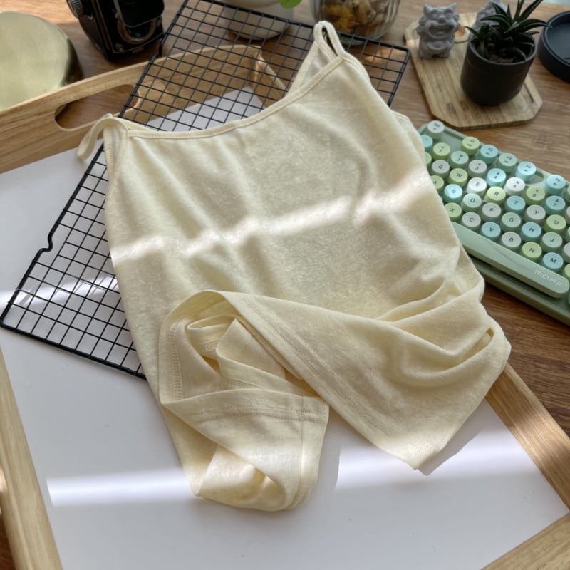 Sieviešu cami top ar siksniņām, Slim fit, kokvilna ar elastānu, vienkrāsains raksts, vasara 2024