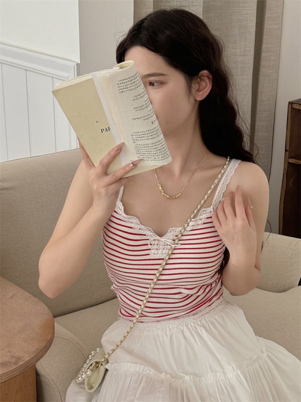 Bustier top ar mežģīņu apdari, divas siksnas, 100% kokvilna, A līnijas siluets, īss garums 40–50 cm