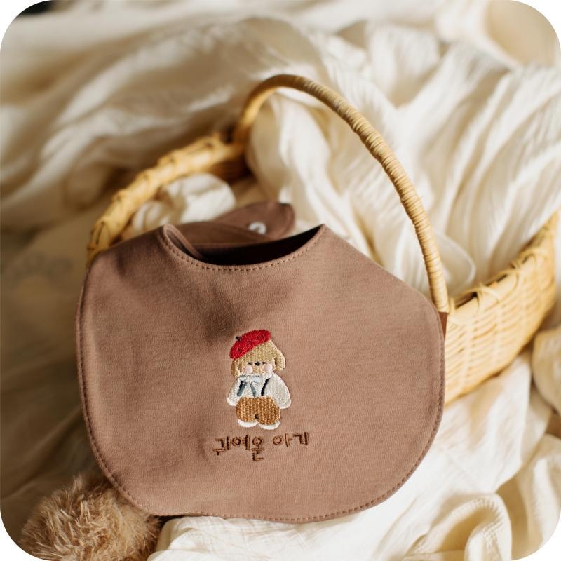 Divpusējs zīdaiņu salviņš ar izšuvumu, cartoon motīvs, ūdensizturīgs un traipu izturīgs, universāls, piemērots no zīdaiņa līdz maziem bērniem