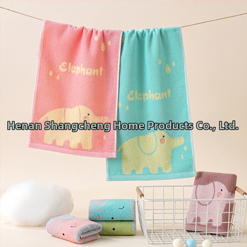 Bērnu sejas dvielis ar karikatūras Zoo motīvu, Jacquard – 100% kokvilna, 32s diegi, Jacquard/ vienkāršs audums, 50–80 g, zīdaiņiem un bērniem