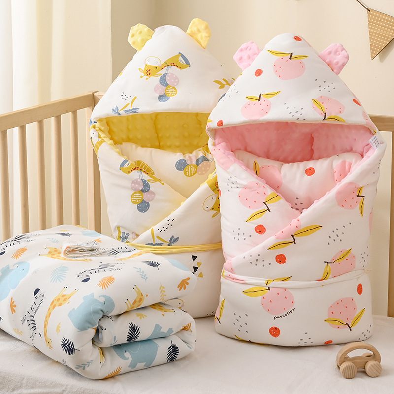 Baby quilt Left Cotton, materijal od 100% pamuka, punilo poliester, za novorođenčad (0–1 godina), pogodno za proljeće, jesen i zimu