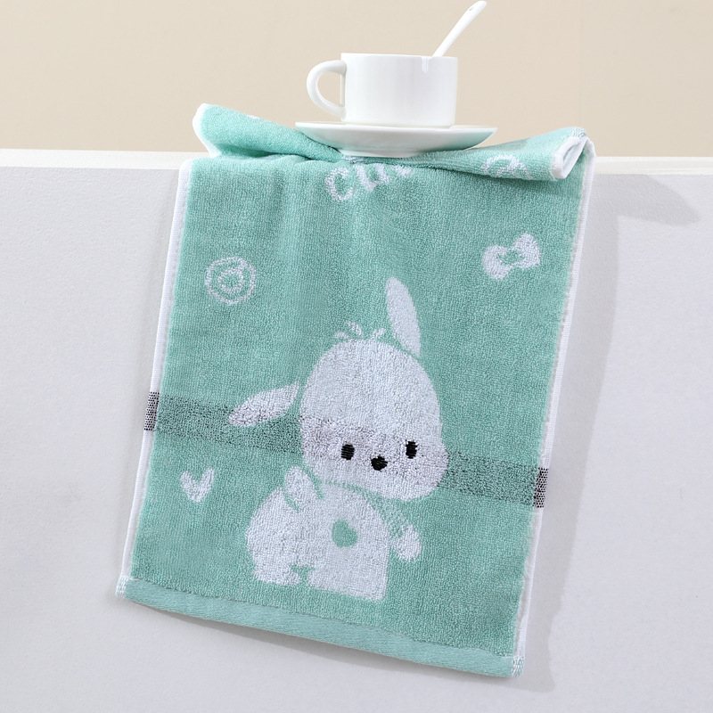 Bērnu sejas dvielis no kokvilnas ar džakarda audumu, 32S diegi, svars 50–80 g, ar motīviem karikatūras, dzīvnieki, ģeometriski