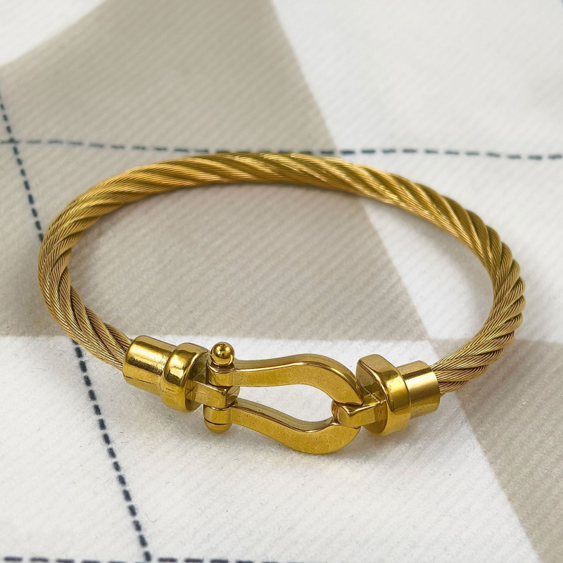 Rokassprādze no nerūsējoša tērauda Huiheng, elektroplatinga tehnoloģija, 2021. vasara, svars 40 g