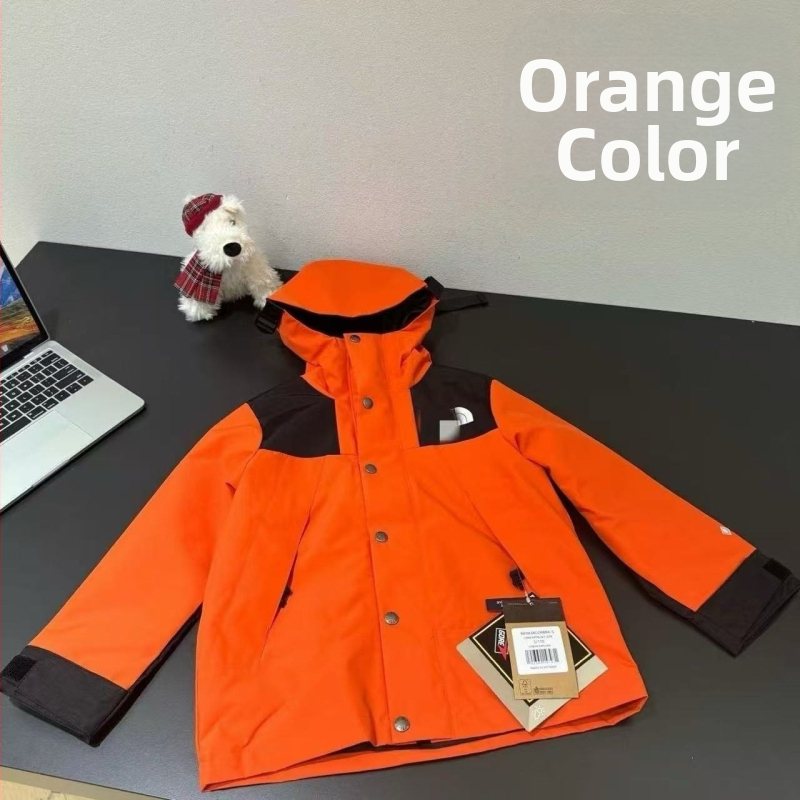 Bērnu jaka: vēja izturīga un ūdensnecaurlaidīga, ar kapuci, 7–12 gadiem, ziemas, pavasara un rudens sezonai