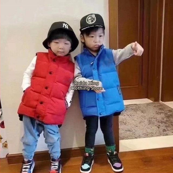 Дамска пухена жилетка с органичен памук и пух от бяла патица, свободна кройка, цип и стояща яка